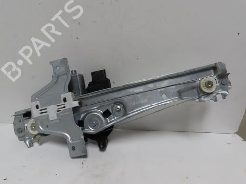 Elevador vidro trás esquerdo CITROËN C3 III (SX) 1.2 THP 110 (SXHNPS, SXHNZT, SXHNZ6) (110 hp) 31276374