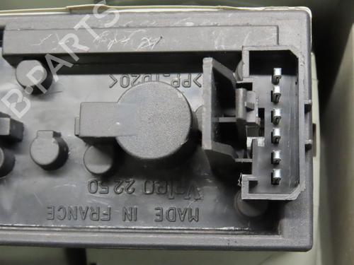 Right taillight CITROËN JUMPY I Van (BS_, BT_, BY_, BZ_) 2.0 HDi 95 | BP29902262C35