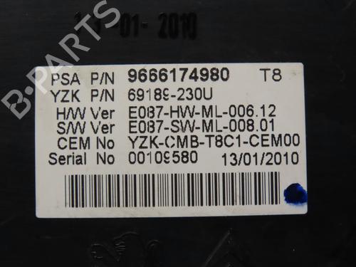 Used Instrument cluster PEUGEOT 3008 I MPV (0U_) 1.6 HDi (109 hp) 9380650