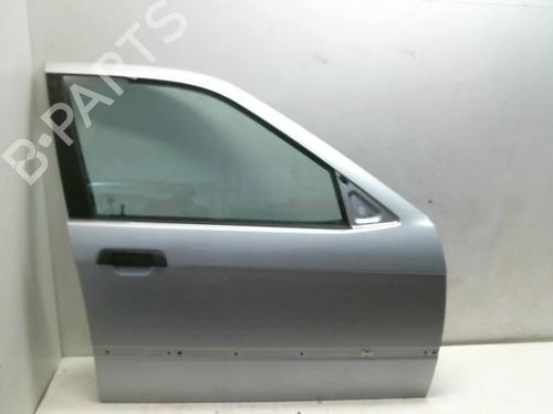 Used Right front door BMW 3 (E36) 318 tds (90 hp) 9372776