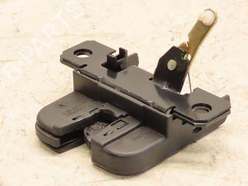 Used Tailgate lock VW GOLF IV (1J1) 1.9 TDI (115 hp) 29757764