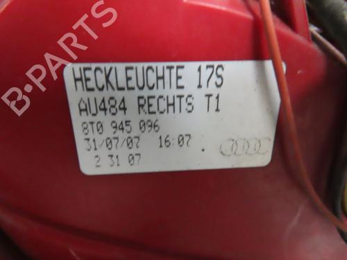 Høyre baklys VW GOLF IV (1J1) 1.9 TDI (110 hp) 32873259