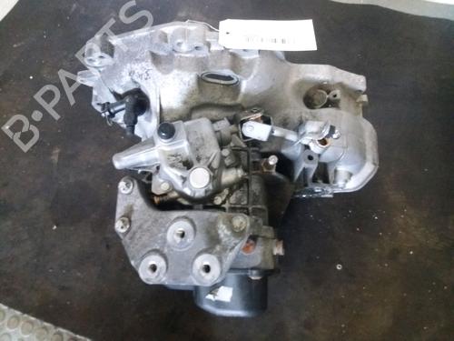 manual-gearbox-opel-corsa-d-s07-13-cdti-l08-l68-55565141-2006-2007-2008-2009-2010-2011-2012-2013-2014-2015-9377185 main image