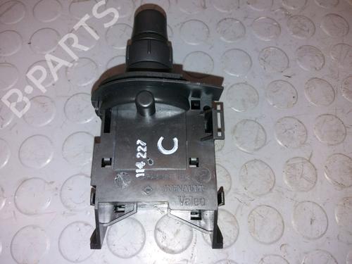 Headlight switch RENAULT SCÉNIC II (JM0/1_) 1.5 dCi (JM1E, JM16) | BP23154760I24