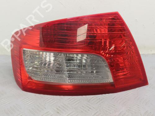 Used Left taillight PEUGEOT 407 (6D_) 2.0 HDi 135 (6DRHRH, 6DRHRE, 6DRHRG, 6DRHRJ) (136 hp) 17782866