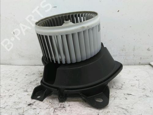 Used Heater blower motor Heater blower motor OPEL CORSA D (S07) 1.4 (L08, L68) (100 hp) 17777086 17777086