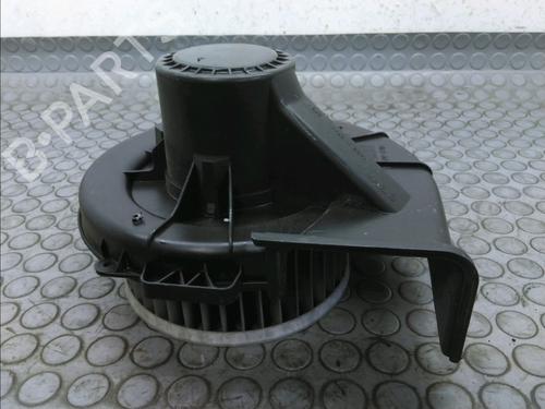 Used Heater blower motor VW POLO (9N_, 9A_) 1.2 12V (64 hp) 17777112