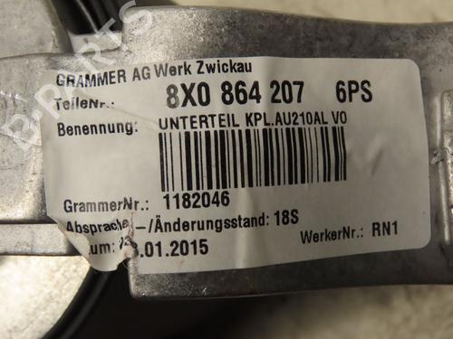 Porte-gobelet/Objets AUDI A1 Sportback (8XA, 8XF) 1.4 TFSI (125 hp) 30522630