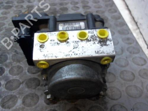 Used ABS pump RENAULT CLIO II (BB_, CB_) 1.5 dCi (B/C2J) (68 hp) 17241756