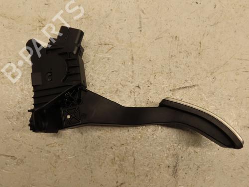 pedal-vw-golf-vii-5g1-bq1-be1-be2-2012-2013-2014-2015-2016-2017-2018-2019-2020-2021-29016044 main image