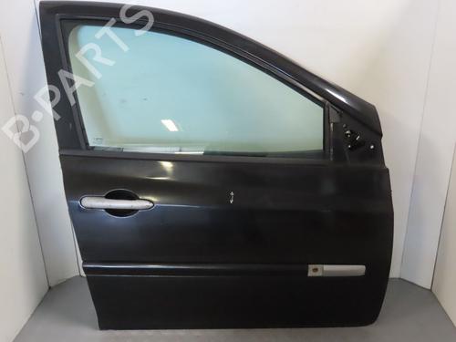 Used Right front door RENAULT CLIO III (BR0/1, CR0/1) 1.5 dCi (BR17, CR17) (86 hp) 17780966