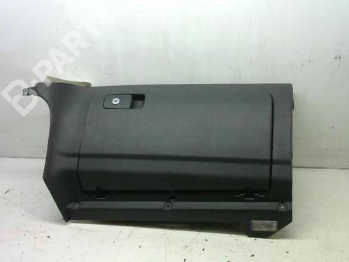 Used Glove box Glove box VW GOLF VI (5K1) 2.0 TDI (110 hp) 9375064 9375064