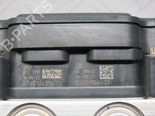Used ABS pump ABS pump RENAULT KANGOO Express (FW0/1_) 1.5 dCi 75 (FW07, FW10, FW04) (75 hp) 9377621 9377621