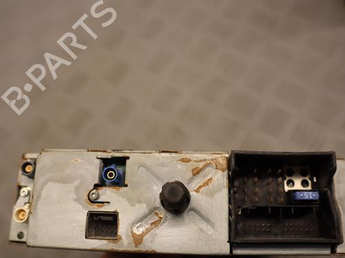 Used Radio Radio 33712165 33712165