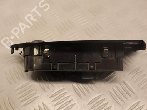 Used Left front window switch Left front window switch ALFA ROMEO GIULIETTA (940_) 2.0 JTDM (940FXE1A, 940FXG11) (170 hp) 33727345 33727345