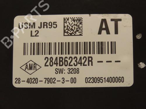 Sikringsdåse RENAULT SCÉNIC III (JZ0/1_) 1.9 dCi (JZ0J, JZ1J, JZ1K, JZ1S) (131 hp) 17776560