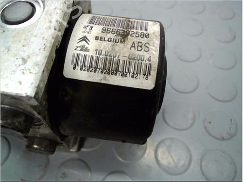 Used ABS pump CITROËN C3 Picasso (SH_) 1.6 HDi (90 hp) 9494720