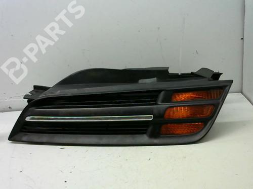 Used Grille NISSAN MICRA III (K12) 1.2 16V (80 hp) 9374483