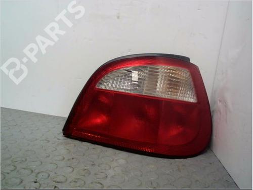 Used Right taillight RENAULT MEGANE I (BA0/1_) 1.4 16V (BA0D, BA1H, BA0W, BA10) (95 hp) 9872878