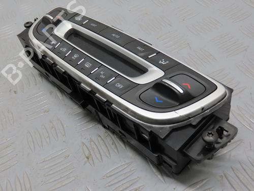 Climate control RENAULT SCÉNIC III (JZ0/1_) 1.9 dCi (JZ0J, JZ1J, JZ1K, JZ1S) | BP17779556I5 