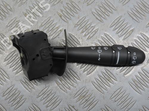 Used Steering column stalk RENAULT CLIO II (BB_, CB_) 1.5 dCi (B/CB3M) (64 hp) 19578232