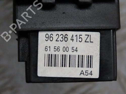 Used Headlight switch PEUGEOT 106 II (1A_, 1C_) 1.4 i (75 hp) 24231852