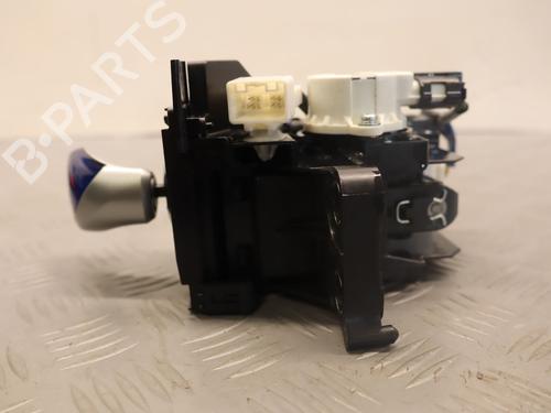 Gearknop Gearknop TOYOTA AURIS (_E18_) 1.8 Hybrid (ZWE186_, ZWE186R) (136 hp) 33727260 33727260