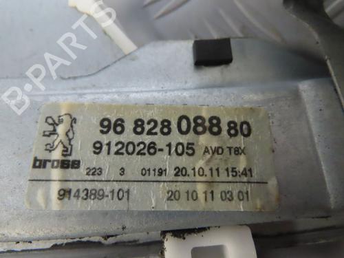 Used Front right window mechanism Front right window mechanism RENAULT MEGANE III Grandtour (KZ0/1) 1.5 dCi (KZ1G, KZ1W, KZ0R) (95 hp) 18646319 18646319