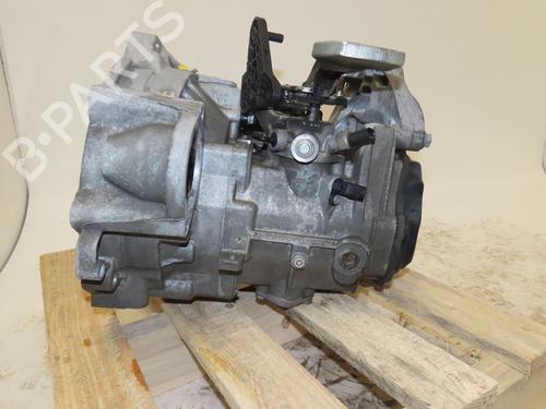 Gearbox VW GOLF VII (5G1, BQ1, BE1, BE2) 1.6 TDI | BP29468798M3 