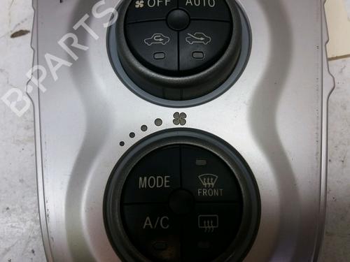 Climate control TOYOTA YARIS (_P9_) 1.3 VVT-i (SCP90_, SCP90R) | BP9386129I5 