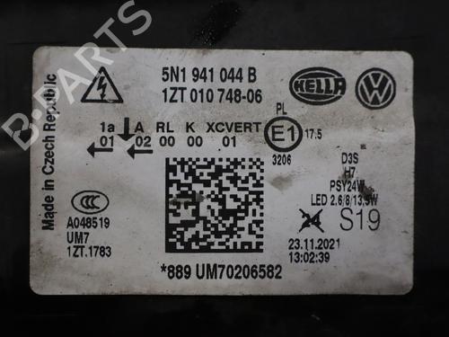 Used Right headlight Right headlight 38570584 38570584