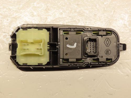 Used Left front window switch RENAULT TRAFIC III Van (FG_) 2.0 dCi 110 (FGMW) (110 hp) 29216988