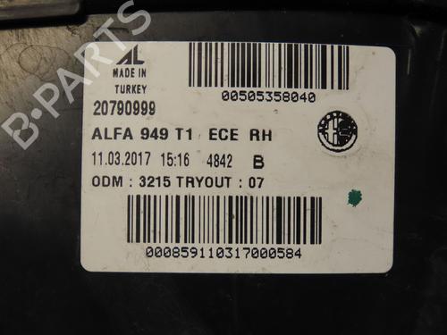 Right taillight ALFA ROMEO STELVIO (949_) 2.2 D Q4 (949.AXB2A) | BP23125367C35