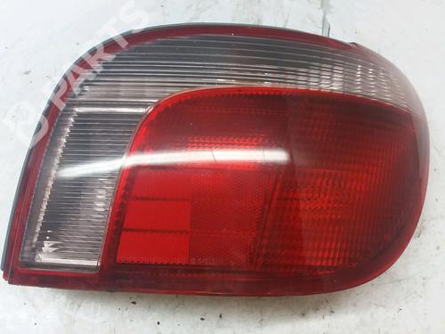 Piloto trasero derecho TOYOTA YARIS (_P1_) 1.0 (SCP10_, SCP10R) (68 hp) 9377057