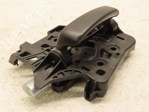 interior-handle-peugeot-rifter-2018-28416055 main image