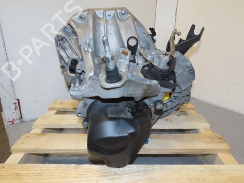 gearbox-renault-clio-iii-br01-cr01-2005-2006-2007-2008-2009-2010-2011-2012-2013-2014-24651225 main image