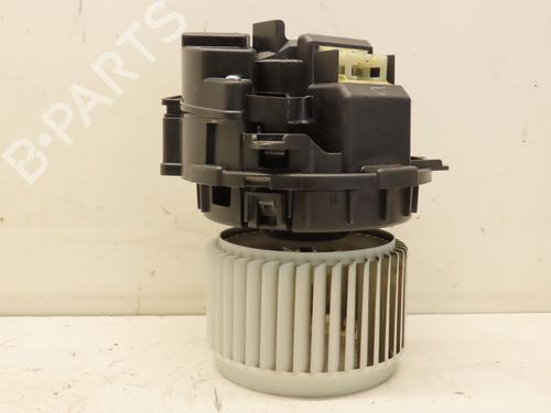 Heater blower motor RENAULT CLIO V (B7_) 1.0 LPG (B7MT) | BP29818666M62 
