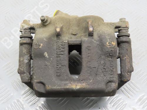 Used Right front brake caliper RENAULT TRAFIC II Van (FL) 2.0 dCi 115 (FL01, FL0U, FL00, FL0H, FL0M) (114 hp) 25015058