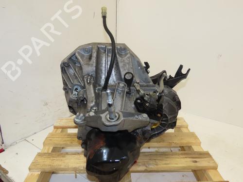 Gearkasse RENAULT CLIO III (BR0/1, CR0/1) 1.5 dCi (BR17, CR17) (86 hp) 29963581