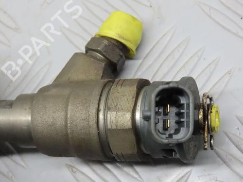 Used Injector RENAULT CLIO IV (BH_) 1.5 dCi 90 (90 hp) 24706209