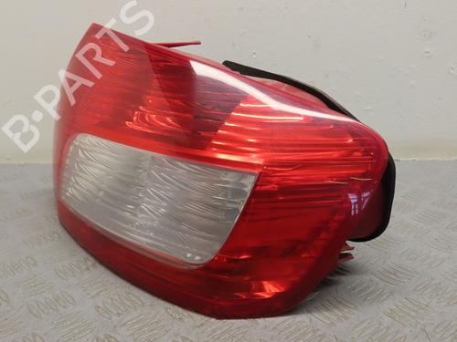 Right taillight PEUGEOT 407 (6D_) 2.0 HDi (6DRHRH) | BP18260759C35 