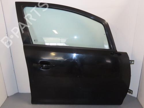 Used Right front door OPEL CORSA D (S07) 1.3 CDTI (L08, L68) (75 hp) 19690476