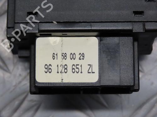 Used Steering column stalk PEUGEOT 106 I (1A, 1C) 1.0 (50 hp) 23154783