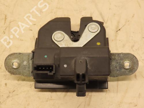 Used Tailgate lock OPEL CORSA E (X15) 1.3 CDTI (08, 68) (75 hp) 27509745