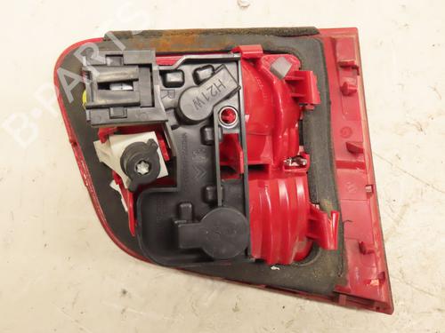 right-tailgate-light-citroen-c5-iii-rd_-2008-2009-2010-2011-2012-2013-2014-2015-2016-2017-23155766 main image