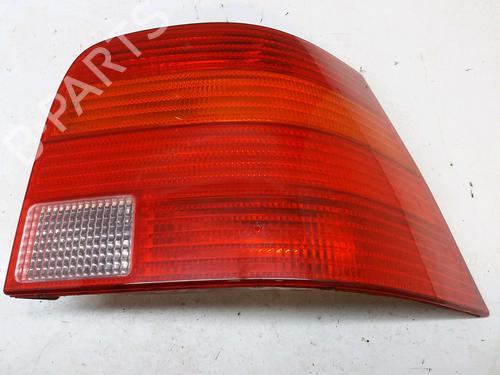 Used Right taillight VW GOLF IV (1J1) 1.9 TDI (110 hp) 9385190