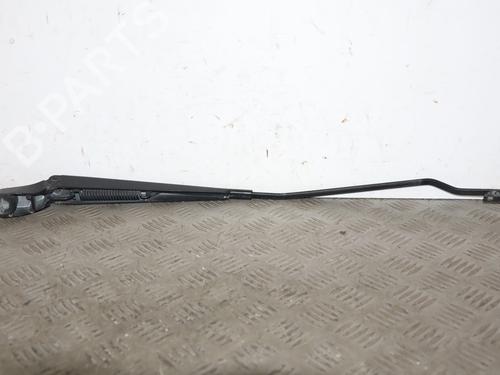 Used Front windshield wiper arm Front windshield wiper arm MERCEDES-BENZ VIANO (W639) CDI 2.2 (639.711, 639.713, 639.811, 639.813, 639.815) (150 hp) 40241709 40241709