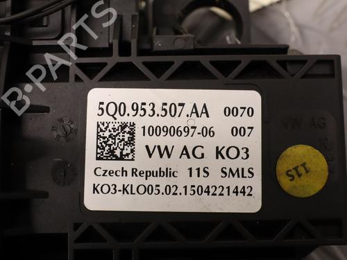 Used Steering column stalk Steering column stalk VW GOLF VII (5G1, BQ1, BE1, BE2) 1.6 TDI (110 hp) 33031596 33031596