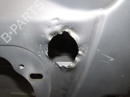 Used Right front door Right front door 38475426 38475426