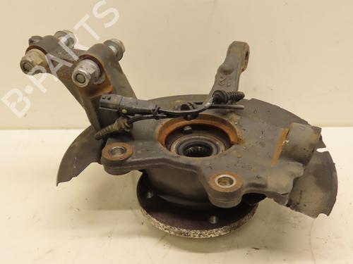 Used Right front steering knuckle RENAULT CLIO V (B7_) 1.0 LPG (B7MT) (101 hp) 30117281